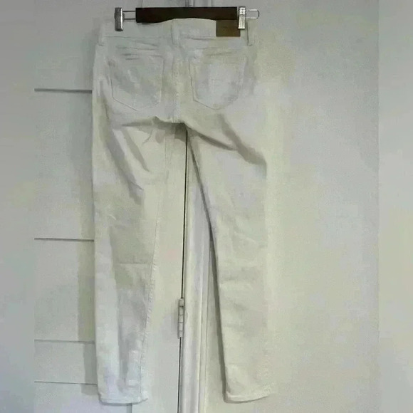 Abercrombie and Fitch White Skinny Leg Jeans- Size 0R- 25/29 length- EUC - Picture 3 of 4